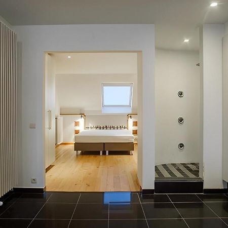 Big And Comfortable Triplex In Knokke Apartamento Exterior foto